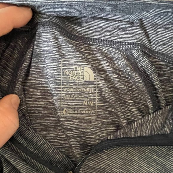 The North Face Stretch Lightweight Half-zip Top, Size M, Like New - Picture 3 of 7
